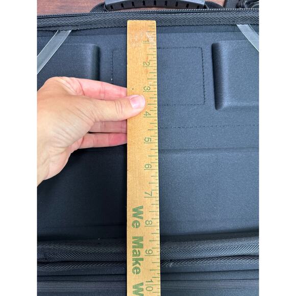 Bump Armor CB Slim Hard Shell Notebook Stay-In Carrying Case Max Size 11.6" - Picture 6 of 9